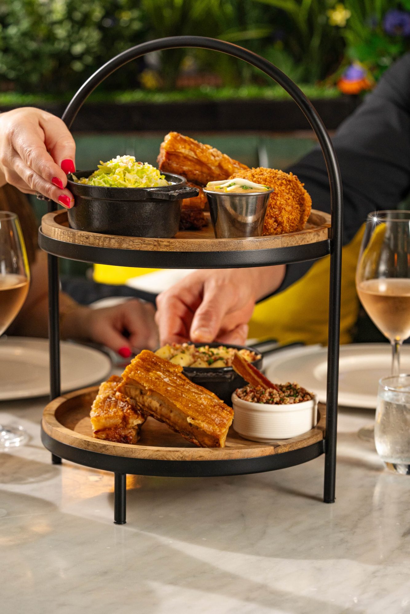 Dotties Quartermans Table